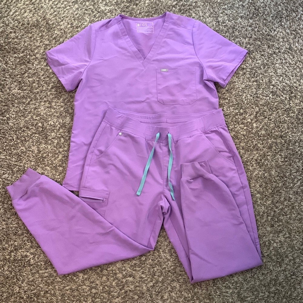 Figs scrub set